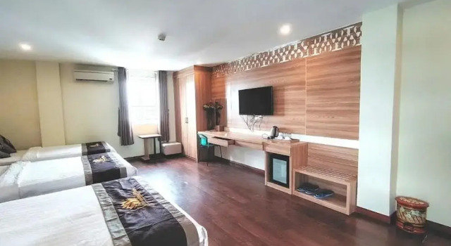 Номер семейный с видом на город Sen Vàng Luxury Hotel