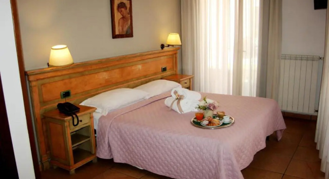 Полулюкс Hotel Santa Caterina
