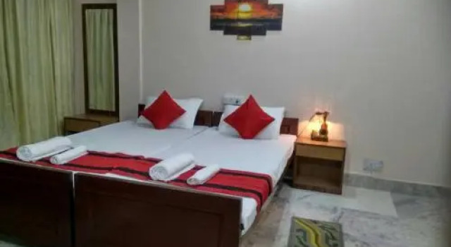 Kollolini Kolkata, Boek Hotel Hotels in Jādabpur met parkeren, Parkeren