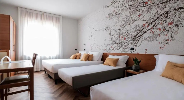 Habitación cuádruple Clásica Hotel Lory