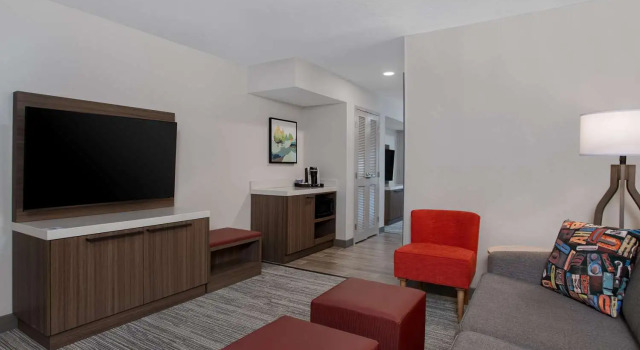 Двухместный полулюкс Hilton Garden Inn Omaha West