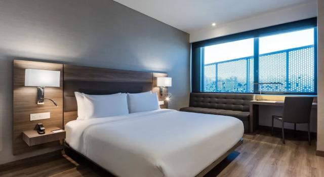 Двухместный номер Grand Deluxe AC Hotel by Marriott Bogota Zona T
