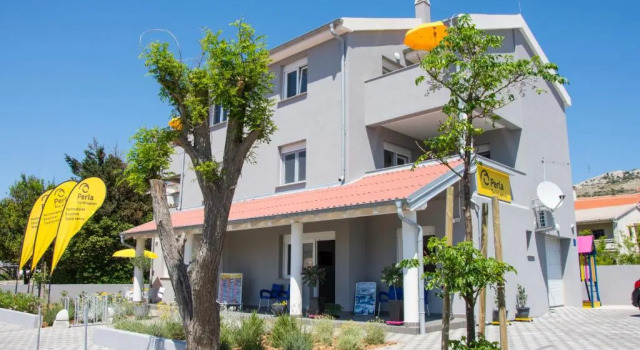 Студия Apartment Villa Franci Pag with heating and open all year