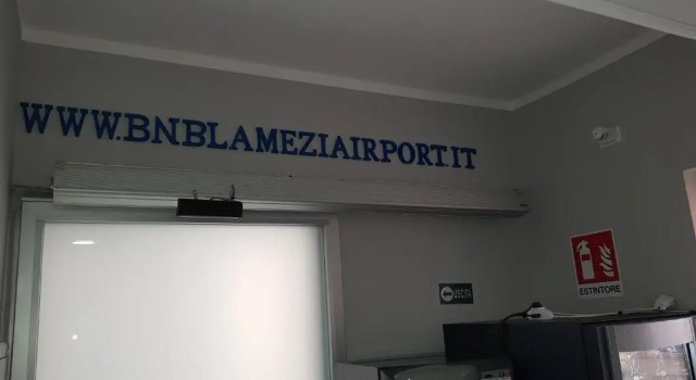 Двухместный номер Deluxe с балконом B&B Lamezia Airport