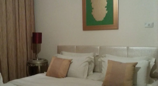 Четырёхместный люкс Rafi Hotel Amman