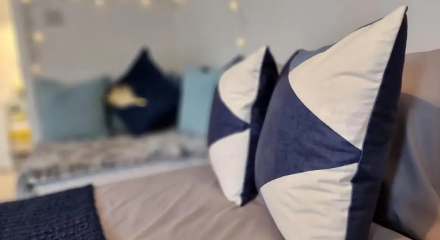 Апартаменты Virexxa Aylesbury Centre - Deluxe Suite - 3Bed House with Free Parking