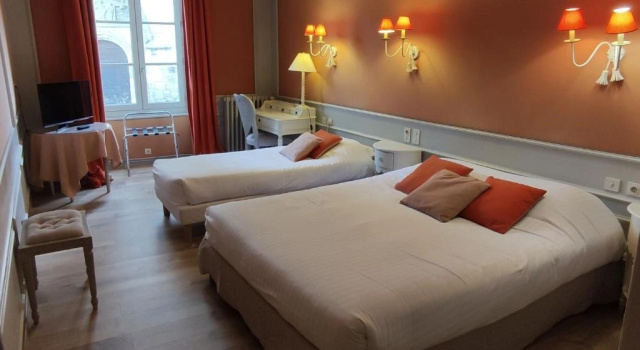 Трёхместный номер Comfort Le Pavillon Saint-Martin