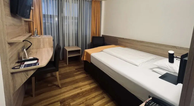 Номер Standard ARVENA Messe Hotel
