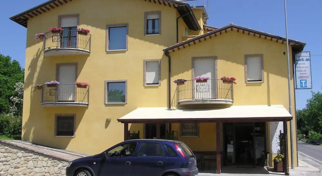 B&B Le 2 Rose, Rezervovat Penzión se snídaní San Severino Marche 