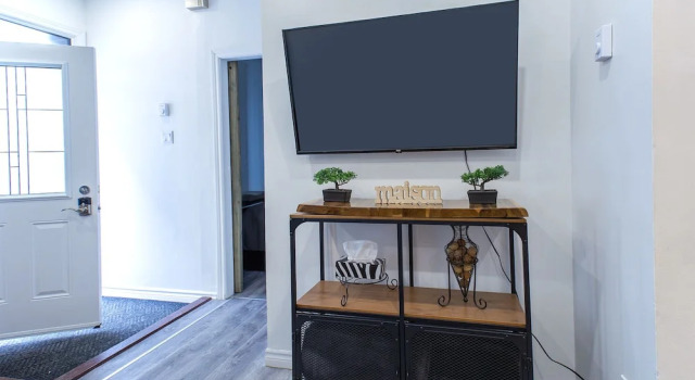 Lovely Condo near Dtown Montreal- 4404