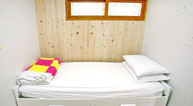 Go Woon Dang Hanok Guest House, Забронировать Гостевой дом Гостевые дома Сеула, рядом с Туристический центр Panmunjom, Гостевой дом
