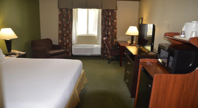 Номер Standard Holiday Inn Express West Palm Beach Metrocentre by IHG