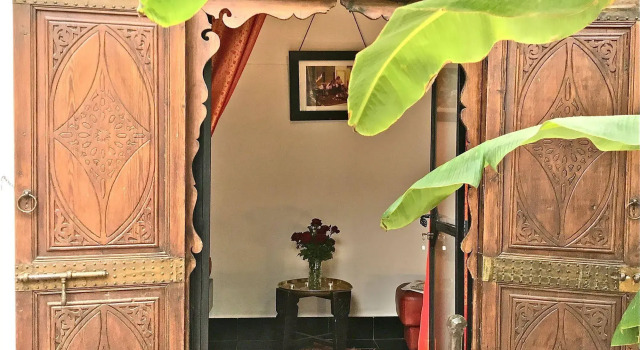 Riad Dar Balthazar, Забронировать Отель Отели Марракеш-Тенсифт-Эль-Хауз с парковкой, Парковка