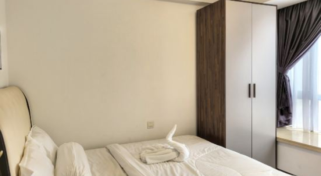 Люкс A323402 R&F Princess Cove 3BR, Sea View, Bathtub, JB Malls