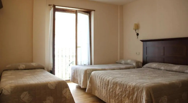 Hotel Rantiner, Забронировать Отель Валь-де-Бои Каталония