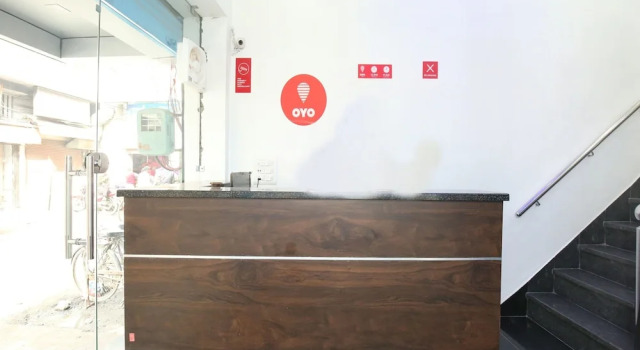 OYO 11421 Regal Residency, Book Hotel Amritsar Punjab