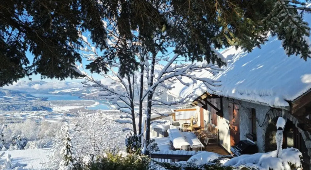 Коттедж Holiday Home With Sauna, Saint-sauveur