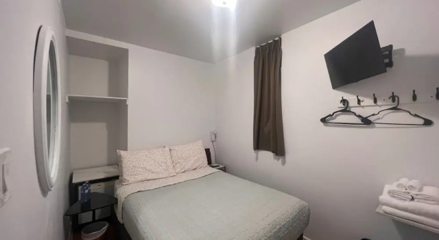 Ekonomi çift kişilik oda Hotel le Coach