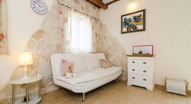 Awesome Home in Cilipi With Outdoor Swimming Pool, Wifi and 4 Bedrooms