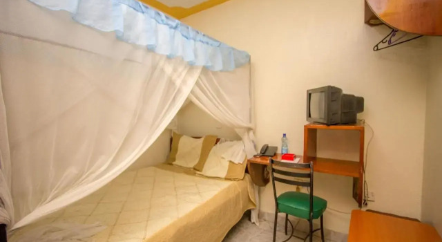 Hotel Nomad, Buchen Sie Hotel Kitengela Nakuru