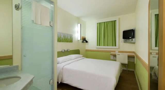 Двухместный номер Standard ibis budget Vitoria