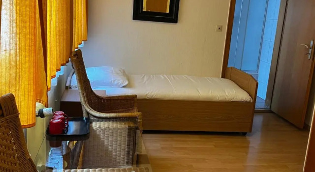 Трёхместный номер Standard с красивым видом из окна Hotel Haus am Steinschab