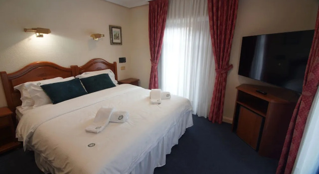 Hotel Riaza, Rezervați Hotel Riaza Castile and Leon