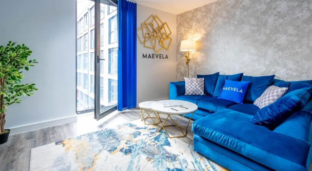MAEVELA Apartments - ULTRA High-End New Build Apartment ✪ City Centre, Digbeth ✓ With JULIET BALCONY - ROOFTOP TERRACE - PS4 & Smart TV's, Забронировать Апартаменты/квартира Апартаменты Бирмингема, рядом с Бирмингемский городской университет, Апартаменты/квартира