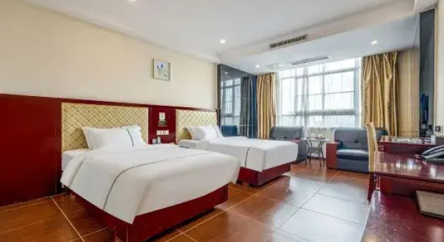 Люкс Deluxe Chaoan Hotel of Haikou Meilan Airport