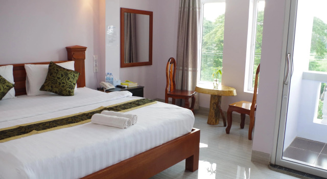 Ocean Breeze Hotel, Boek Hotel Hotels in Kep Province met parkeren, Parkeren