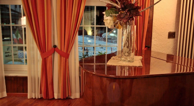 Hotel La Meridiana, Buchen Sie Hotel Hotels in Valchiavenna mit Frühstück, Frühstück