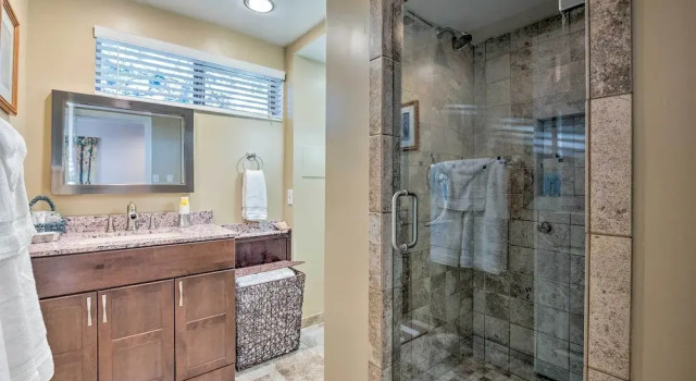 Апартаменты с 3 комнатами Roomy Salt Lake City Apt With Movie/game Room