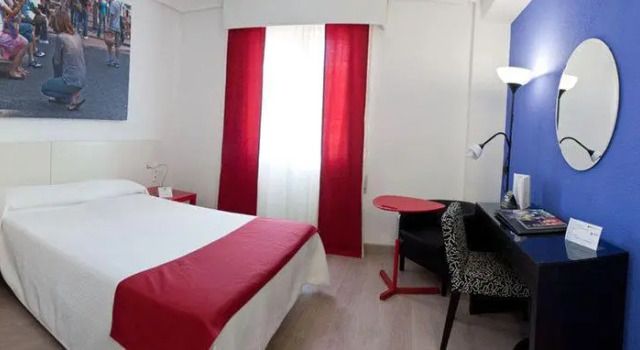Полулюкс Sercotel Carlos III