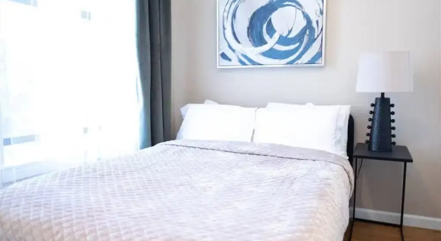 3 Bedroom Apartment Located In Manhattan, Забронировать Апартаменты/квартира Апартаменты Нью-Йорка, рядом с Levien Gymnasium, Апартаменты/квартира