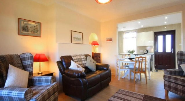 Апартаменты Sheneval Apartment
