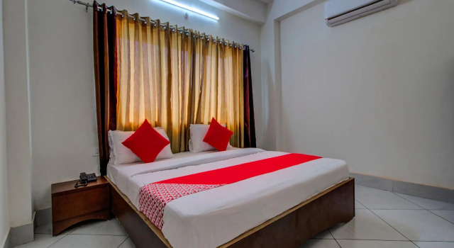 OYO 15636 Mountain Green, Prenota Hotel Siliguri West Bengal