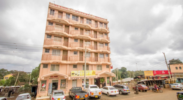 Eland Safari Hotel Nyeri, Book Hotel Billige hoteller i Central