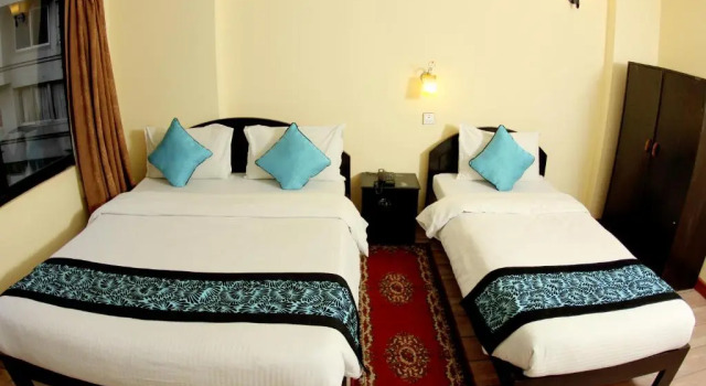 Трёхместный номер Deluxe Bag Packers Lodge