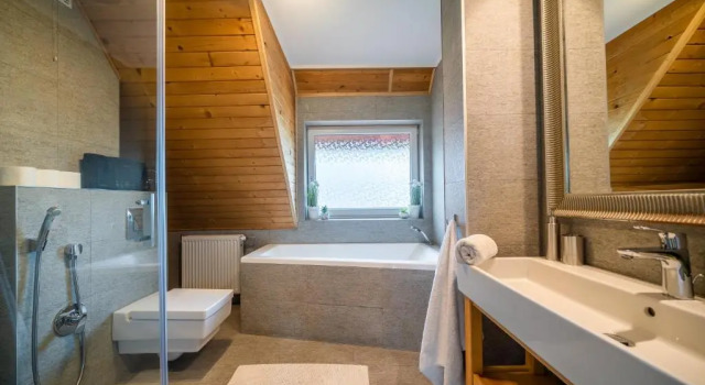 100 m2 Apartment - Nabucco with 270 degree Mountain View, 65 Oled TV, Netflix, PS5 Console, Book Apartment Hotels in Tatras with Parking, Parking