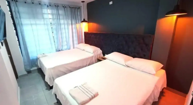 Трёхместный номер Standard с видом на город Hotel Almalu