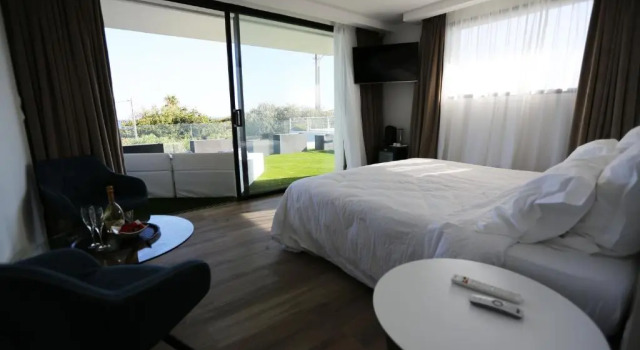 Двухместный номер Deluxe с видом на море VILLA MIAMI