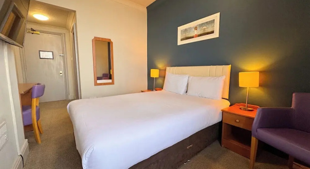 Small Double room The Royal Hotel