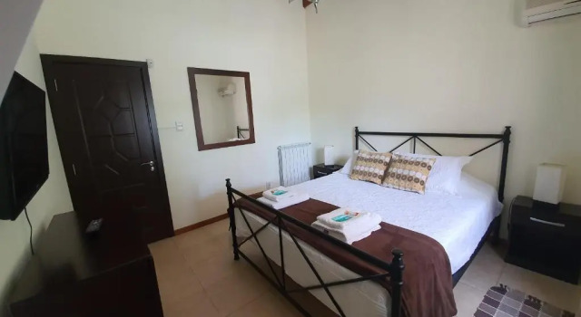 Pinar de Hurtado, Rezervasyon Otel Colonia otoparklı oteller, Otopark