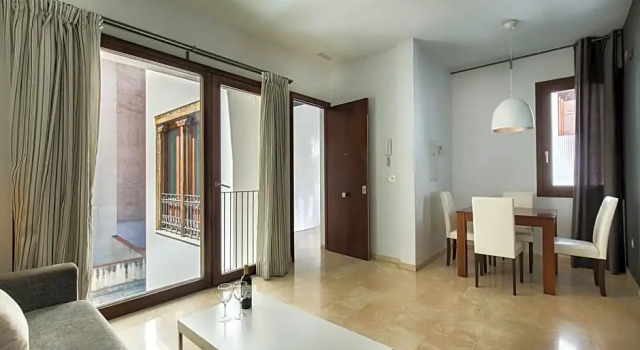 Апартаменты tuGuest Elvira Suites