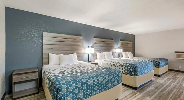 Шестиместный люкс Sonesta Essential Des Moines