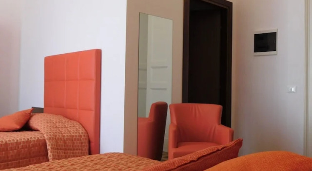Трёхместный номер Deluxe с балконом Hotel Etnea Royal Suites