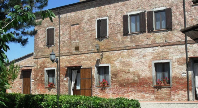 Podere Le Manzinaie, Prenota Hotel Montepulciano Val di Chiana