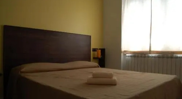 Interno Sette, Prenota Hotel Aurelio Roma