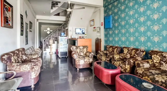 Wisma Srijaya Syariah by Oyo, Rezervovat Hotel Hotely v Palembang s parkováním, Parkování