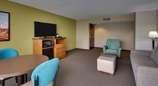 Люкс Superior Heritage Inn & Suites The Woodlands, Trademark by Wyndham